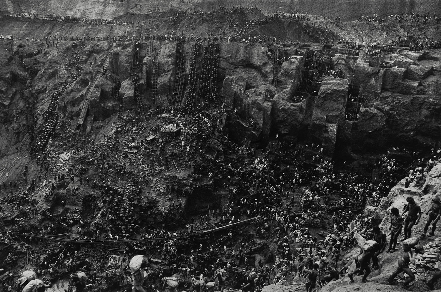 <Serra Pelada, Gold Mine, Brazil, 1986, 1986