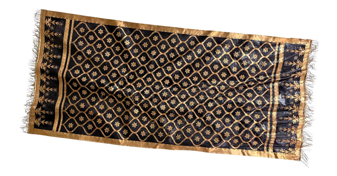<A cloth of blessing , 2026